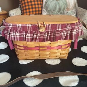 American Tradition Basket Purse
